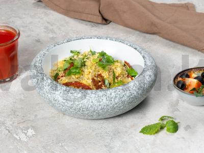 PP česnakų salotos pagrindine nuotrauka