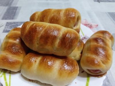 Dešrelės iš naminės mielinės tešlos Žingsnis 5