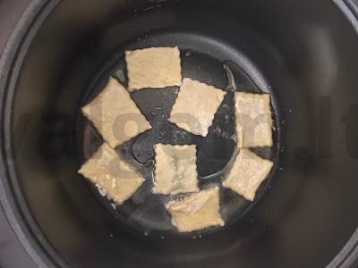 Pūkuoti ir aromatingi Poltavos haluškai su mėsos padažu Žingsnis 2