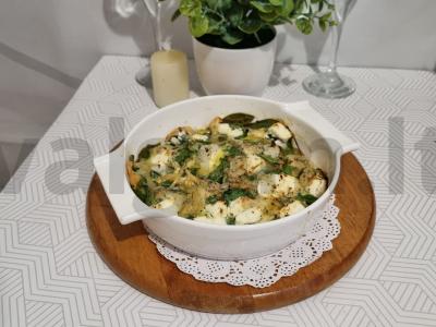 Sūrio frittata su špinatais pagrindine nuotrauka