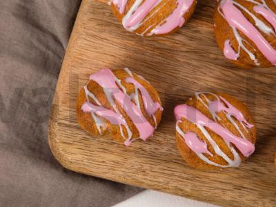 Kaip pasigaminti imbieru glazūruotų meduolių Žingsnis 5