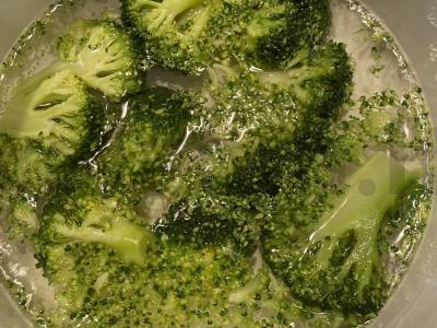 Kiaušiniai su brokoliais Žingsnis 1