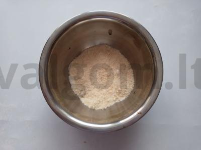 Keto vafliai su migdolų miltais Žingsnis 2