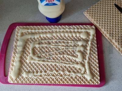 Vaflinis pyragas su kondensuotu pienu Žingsnis 1