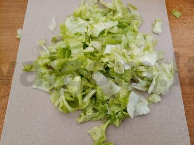 Salotos su rausvąja lašiša Žingsnis 1