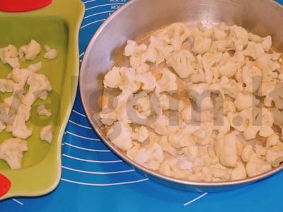 Gausus troškinys su žiediniais kopūstais, grybais ir vištiena Žingsnis 7