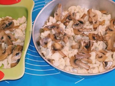 Gausus troškinys su žiediniais kopūstais, grybais ir vištiena Žingsnis 8