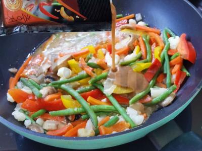 Klasikinė "Funchoza Žingsnis 2