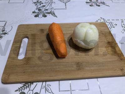 Ožkos kepenėlių pyragas su daržovėmis ir prieskoniais Žingsnis 7