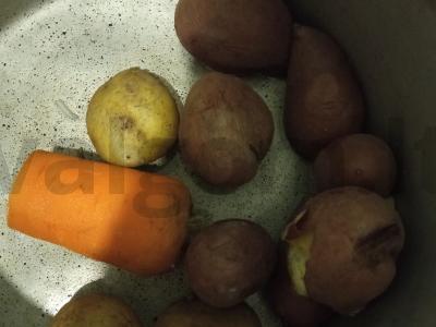 Salotos "Aukščiausias skonis" su vegetariška dešra Žingsnis 1