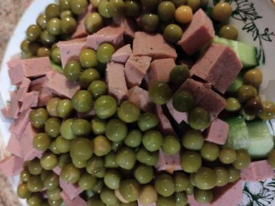 Salotos "Aukščiausias skonis" su vegetariška dešra Žingsnis 5