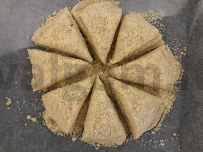 Naminiai kefyro pūkeliai su cukraus trupiniais Žingsnis 5