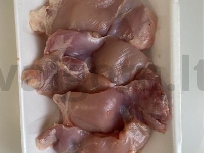 Vištienos šlaunelės su brokoliais ir žiediniais kopūstais Žingsnis 1