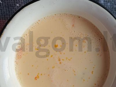 Omletas su žolelėmis Žingsnis 3