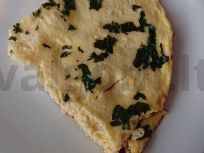 Omletas su žolelėmis pagrindine nuotrauka