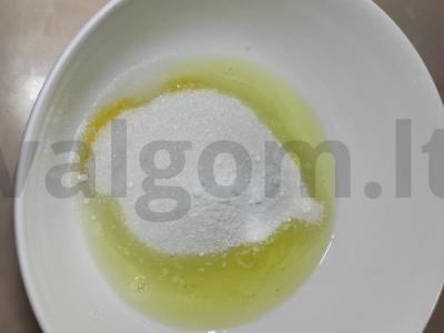 Meringos, skirtos tortams puošti Žingsnis 1