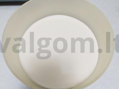 Pieno pudingas su kakava ir cinamonu Žingsnis 1