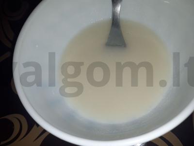 Sraigių bandelės su glajumi. Žingsnis 8