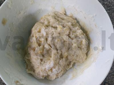 Dviejų ingredientų bananų sausainiai Žingsnis 2