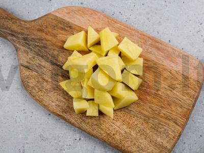 Kapustniakas su vištienos sparnais ir raugintais kopūstais Žingsnis 4