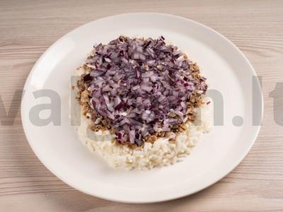 Salotos "Želvelė" iš žuvies konservų su džiovintomis slyvomis Žingsnis 5