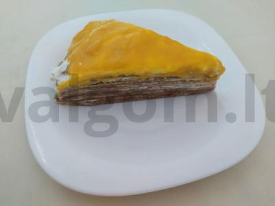 Vyšnių blynų pyragas su aromatizuotu šaltalankių padažu pagrindine nuotrauka