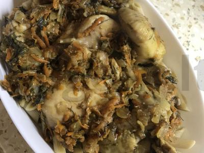 Sultinga vištiena su makaronais pagrindine nuotrauka