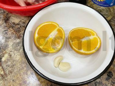 Antis su obuoliais apelsinų marinate Žingsnis 1