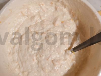 Apelsinų mannikinas su kefyru Žingsnis 3