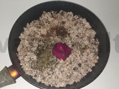 Sultinga naminė lazanija Žingsnis 1