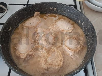 Česnakiniai vištienos avinžirniai. Žingsnis 4