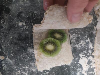 Daugiagrūdžiai sausainiai su kiviais Žingsnis 2