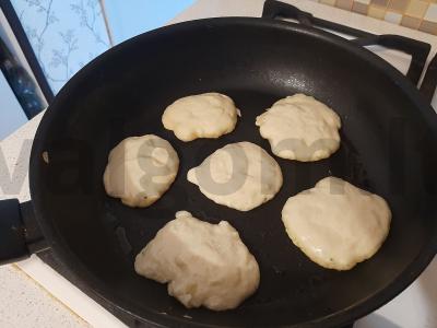 Blyneliai be miltų ir kiaušinių Žingsnis 7