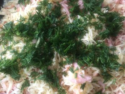 Pita pica su dešrelėmis ir pomidorų tyre Žingsnis 4