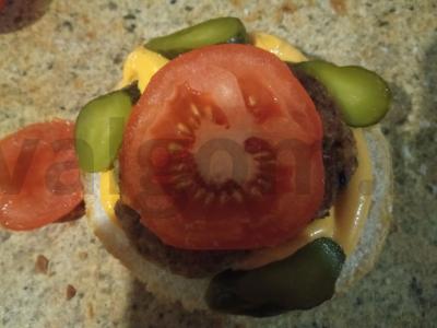 "VegaBurger" su lęšių paplotėliu ir mėsainių padažu Žingsnis 5