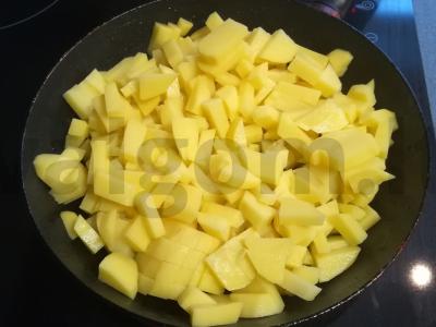 Bulvės su sultingais grybais Žingsnis 1