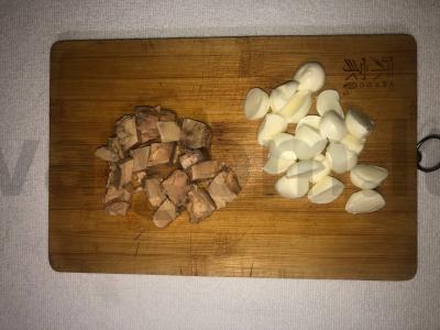 Daržovių salotos su alyvuogėmis Žingsnis 1