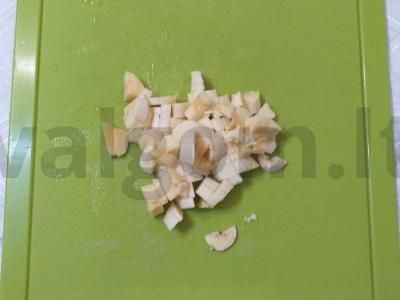 Pita vamzdeliai su varške ir bananais Žingsnis 1