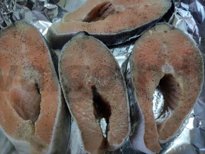 Upėtakis, keptas po sūrio plutele Žingsnis 1