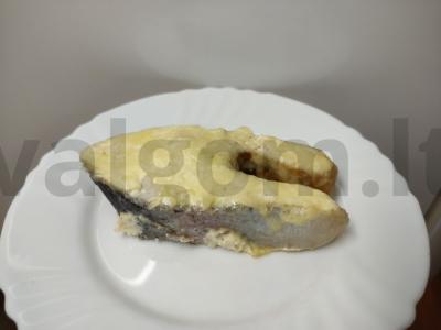 Upėtakis, keptas po sūrio plutele pagrindine nuotrauka