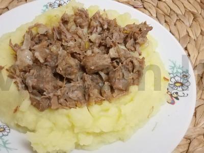 Jautiena su svogūnais "Skonio malonumas" pagrindine nuotrauka