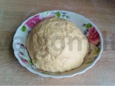 Širdingi chebureks Žingsnis 1