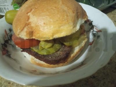 Sultinga, aromatinga indiško stiliaus mėsytė. pagrindine nuotrauka