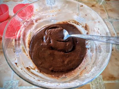 Šokoladiniai keksiukai su vaniliniu cukrumi Žingsnis 1