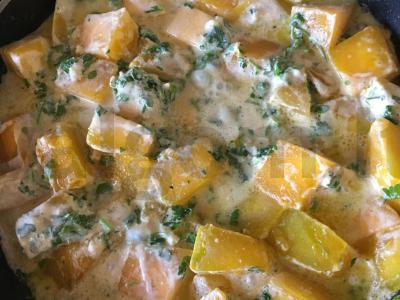 Moliūgas grietinės padaže pagrindine nuotrauka