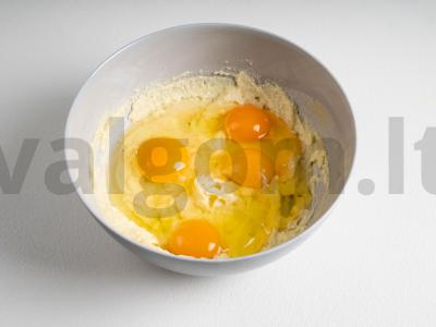 Citrininė bandelė su pienu Žingsnis 3