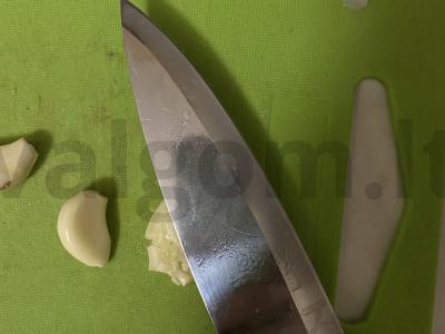 Česnakų padažas Žingsnis 1