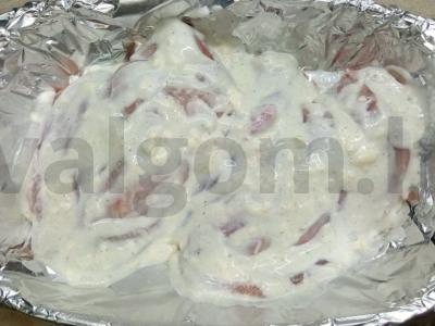 Vištienos krūtinėlė kefyre, kepta orkaitėje Žingsnis 1