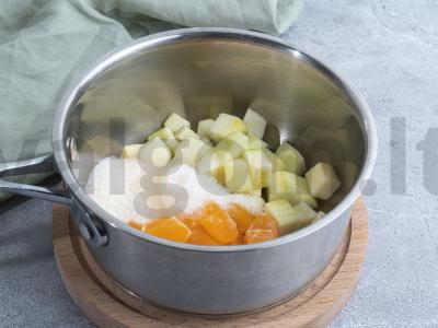 Cukinijų ir mandarinų uogienė Žingsnis 1