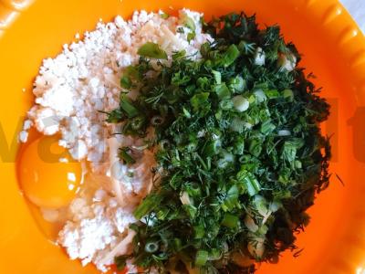 Sūrio pyragaičiai su žolelėmis Žingsnis 3